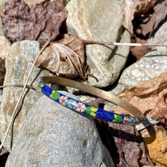 Beautiful Vintage Blue Floral Cloisonne Bangle Bracelet - Picture 6 of 6